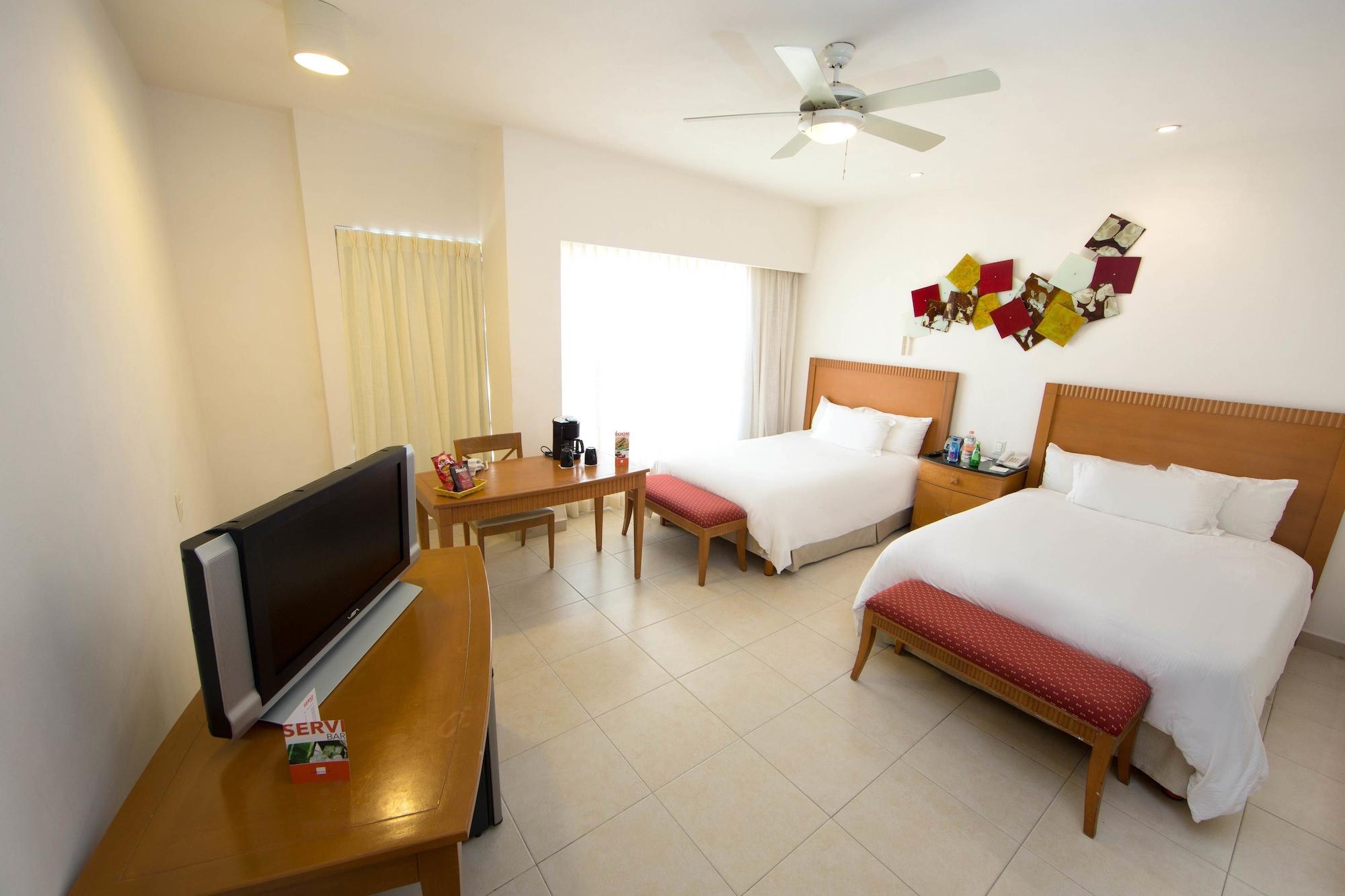 Ambiance Suites Cancún Exterior foto